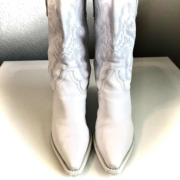 JEFFREY CAMPBELL Dagget Boot Western Cowgirl Boots White 9.5 MSRP $270 - Picture 9 of 13